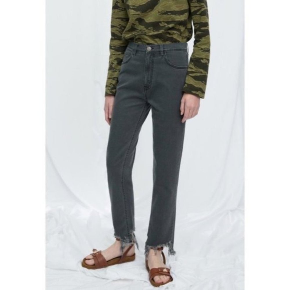 NWT Anthropologie Jeans Size 28 Straight Leg High Waisted Grey Distressed